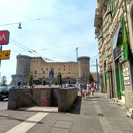 Famme Sta Cuiete 2 Pensjonat Neapol